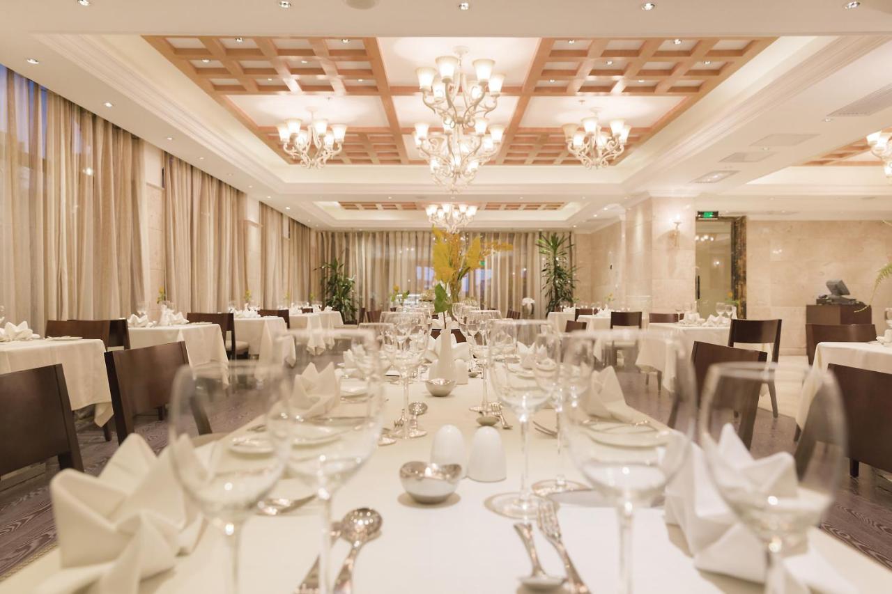 Golden Tulip Addis Ababa Hotel Kültér fotó