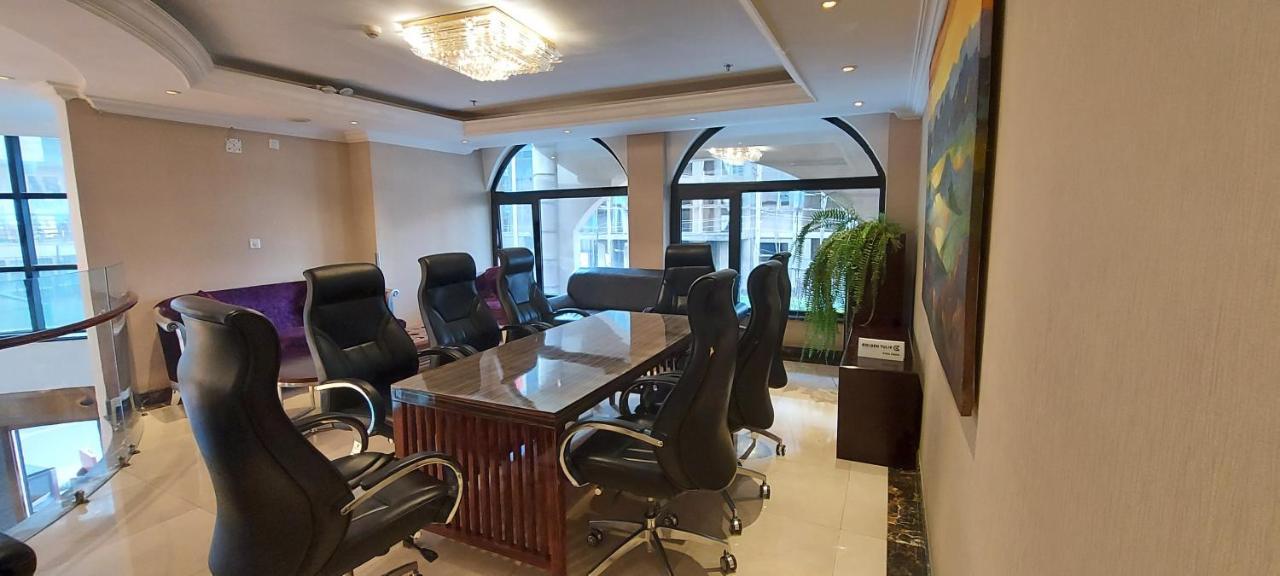 Golden Tulip Addis Ababa Hotel Kültér fotó