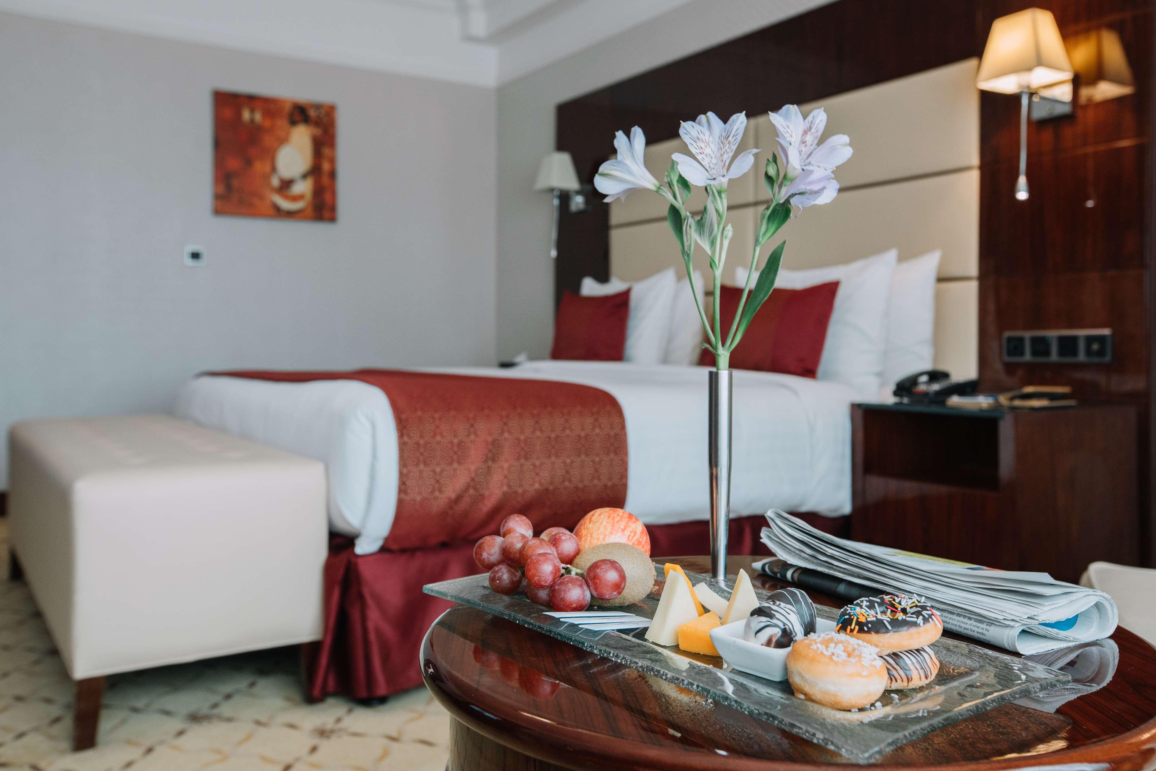Golden Tulip Addis Ababa Hotel Kültér fotó