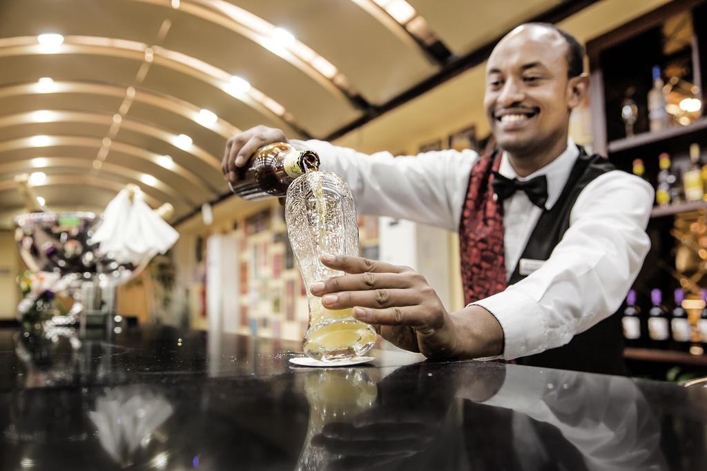 Golden Tulip Addis Ababa Hotel Kültér fotó